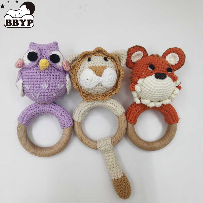 Baby Products Photos - 1PC กระต่ายเสือสิงโตโครเชต์ Rattle Soother สร้อยข้อมือชุดเด็กผลิตภัณฑ์โทรศัพท์มือถือ Pram